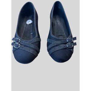 CL Laundry Size 7  Wedge Fashion Flats Trim Double Strap Buckle Accent Black